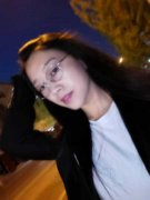 一枚诗狐的头像